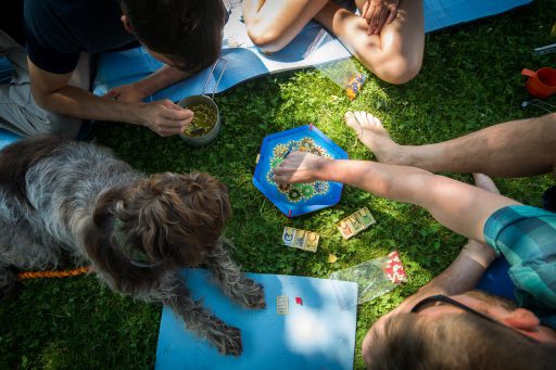 Gry na biwaku i w podróży