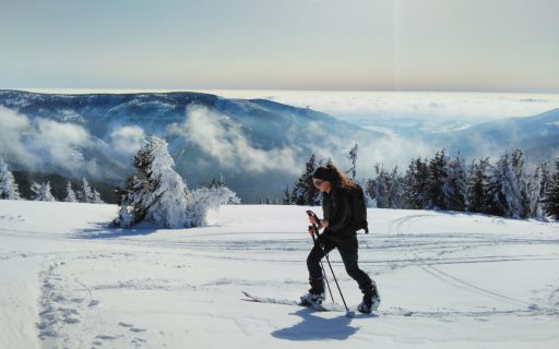 Podchodzenie na splitboardzie - Masyw Śnieżnika
